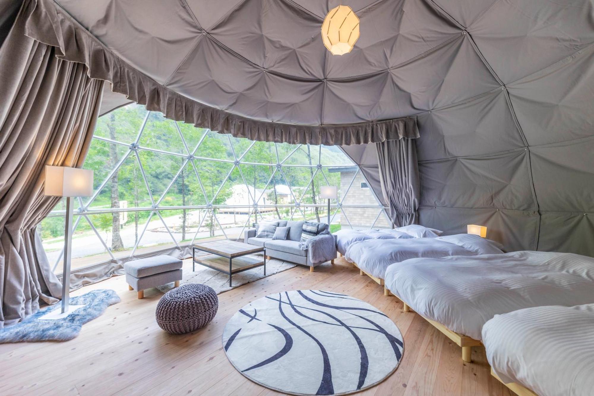 Mokki Stardust Glamping Luxury tent Achi